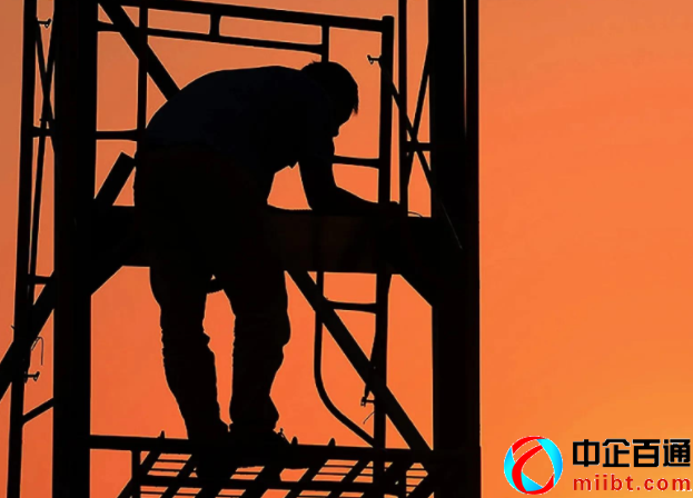 南京市最低工資標(biāo)準(zhǔn)（2022江蘇各地提高最低基本工資）